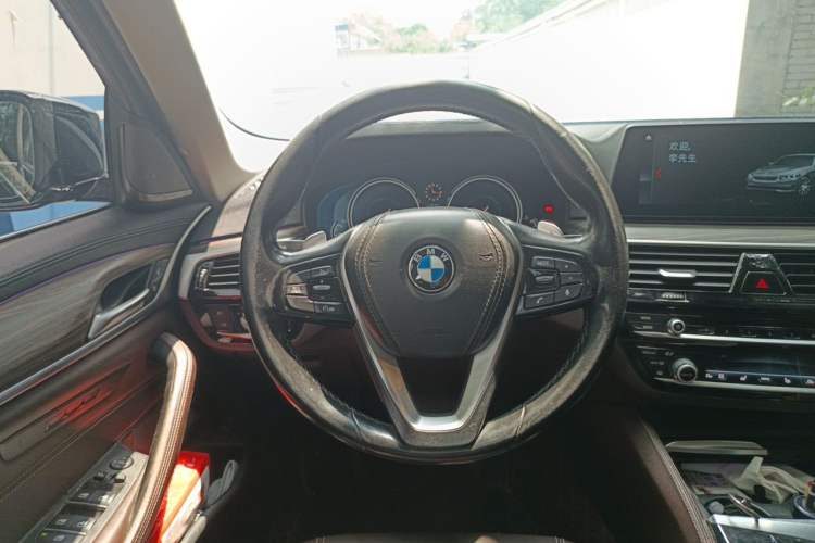 Used BMW 5 Series 2018 Facelifted 530Li Luxury Edition Premium Package Steering Wheel