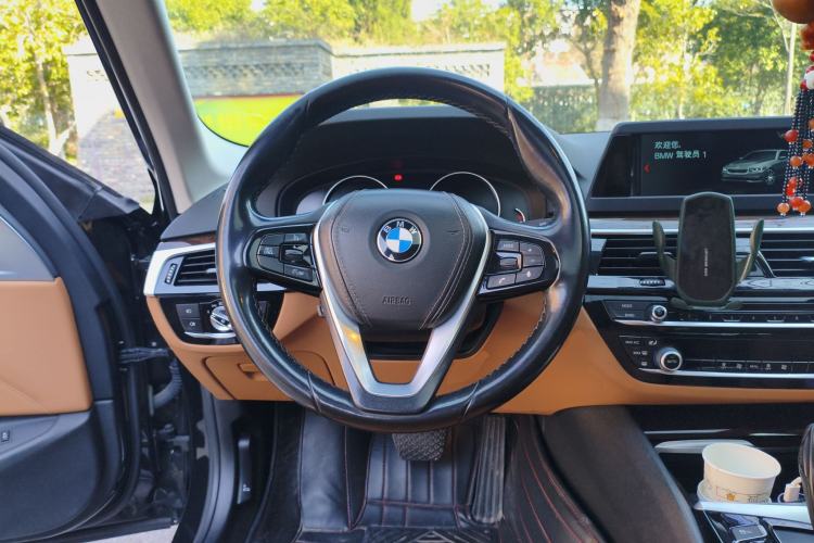 Used BMW 5 Series 2018 528Li Launch Special Edition Steering Wheel