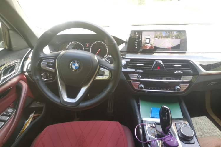 Used BMW 5 Series 2018 Restyled 530Li Leading Edition M Sport Package Steering Wheel