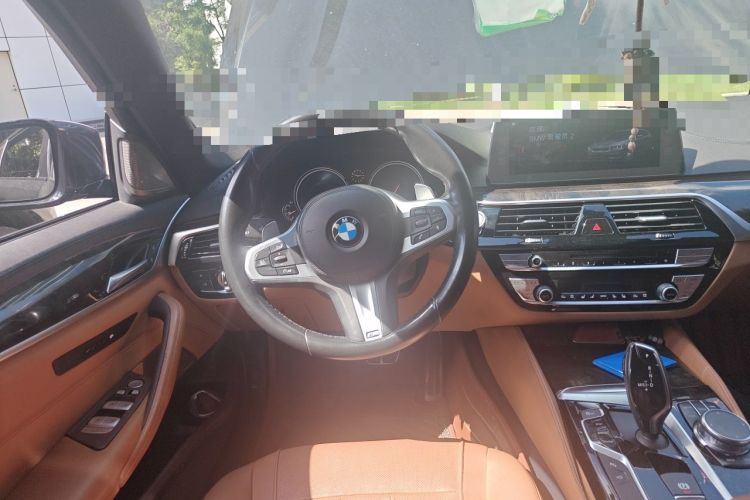 Used BMW 5 Series 2018 Restyled 530Li Luxury Edition M Sport Package Steering Wheel