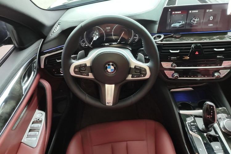 Used BMW 5 Series 2018 Restyled 530Li Leading Edition M Sport Package Steering Wheel