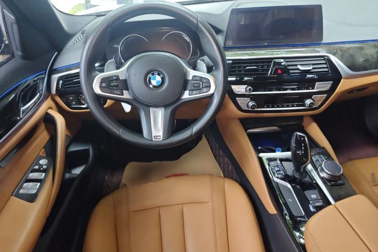 Used BMW 5 Series 2018 Restyled 530Li Leading Edition M Sport Package Steering Wheel