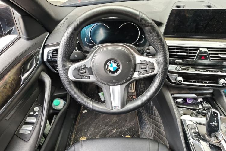 Used BMW 5 Series 2018 525Li M Sport Package Steering Wheel