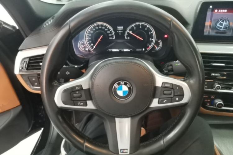 Used BMW 5 Series 2018 525i M Sport Package Steering Wheel