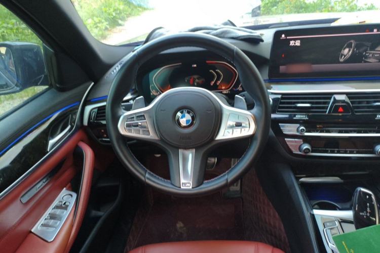 Used BMW 5 Series 2018 525Li M Sport Package Steering Wheel