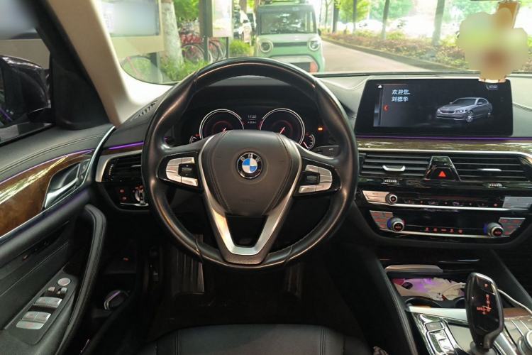 Used BMW 5 Series 2018 525Li Luxury Package Steering Wheel