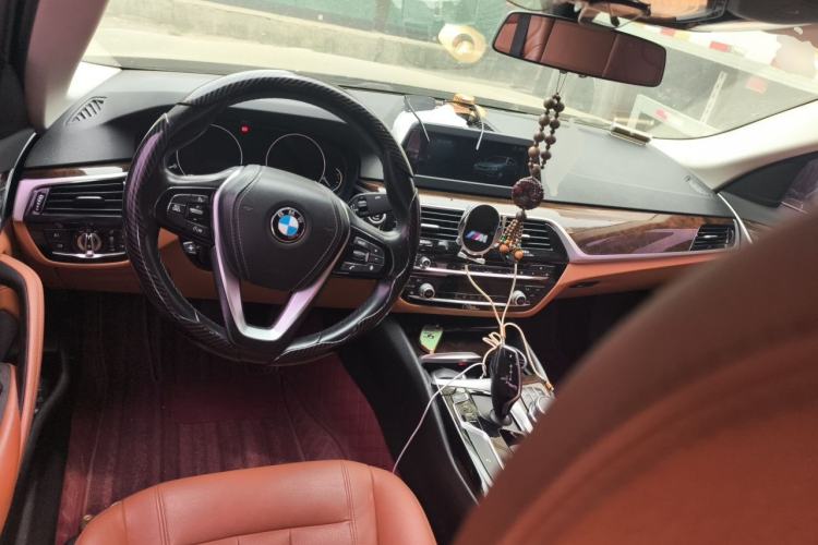 Used BMW 5 Series 2018 528Li Launch Special Edition Steering Wheel