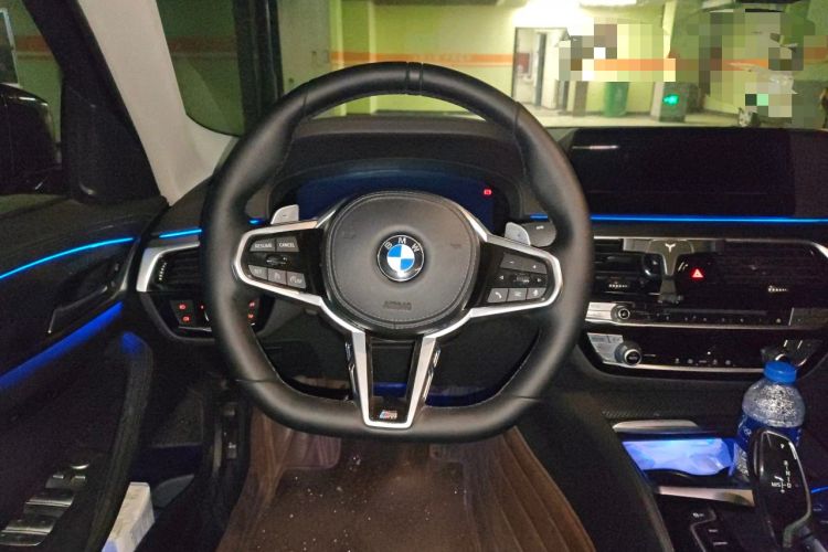 Used BMW 5 Series 2018 525Li Luxury Package Steering Wheel