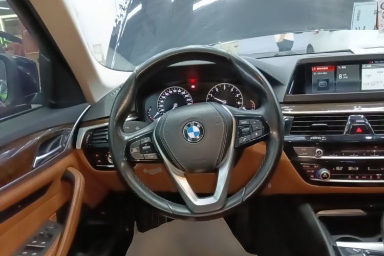 Used BMW 5 Series 2018 528Li Launch Special Edition Steering Wheel