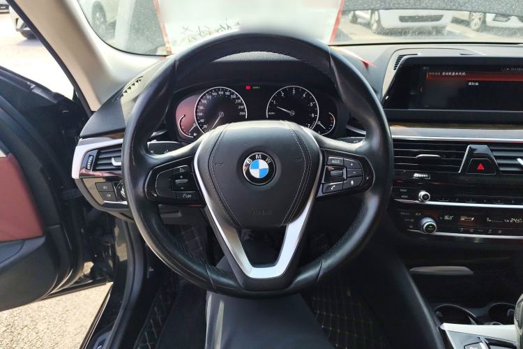 Used BMW 5 Series 2018 528Li Launch Special Edition Steering Wheel
