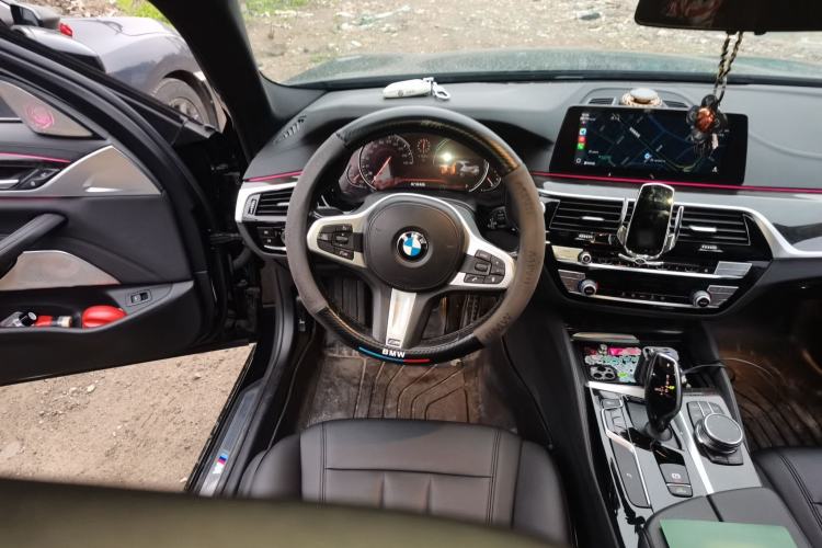 Used BMW 5 Series 2018 525Li M Sport Package Steering Wheel