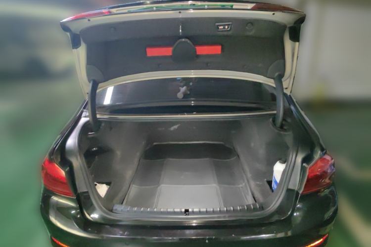 Used BMW 5 Series 2018 528Li Launch Special Edition Trunk