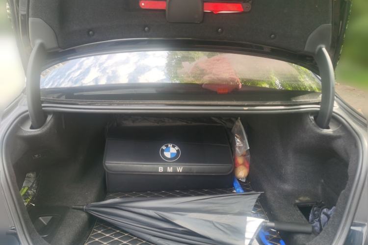 Used BMW 5 Series 2018 Restyled 530Li Luxury Edition M Sport Package Trunk