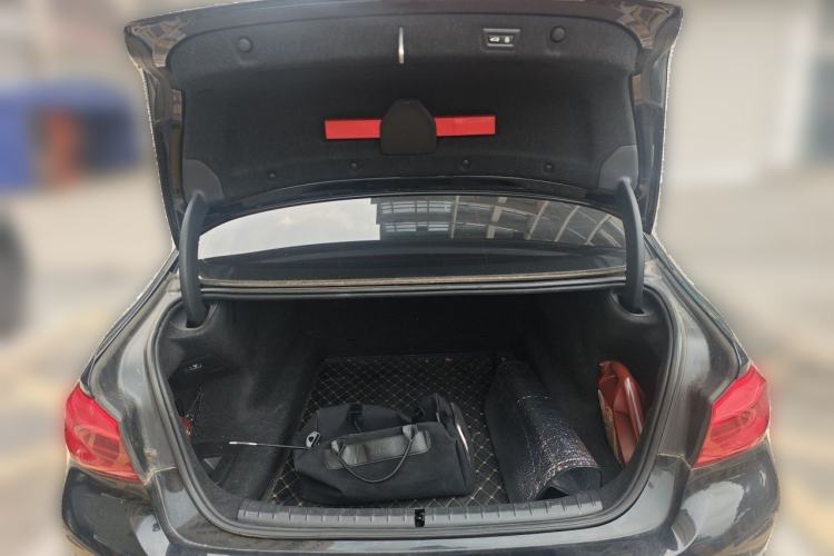Used BMW 5 Series 2018 528Li Launch Special Edition Trunk