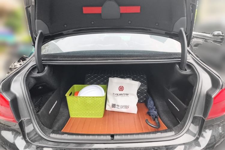 Used BMW 5 Series 2018 530Li Luxury Edition Premium Package Trunk