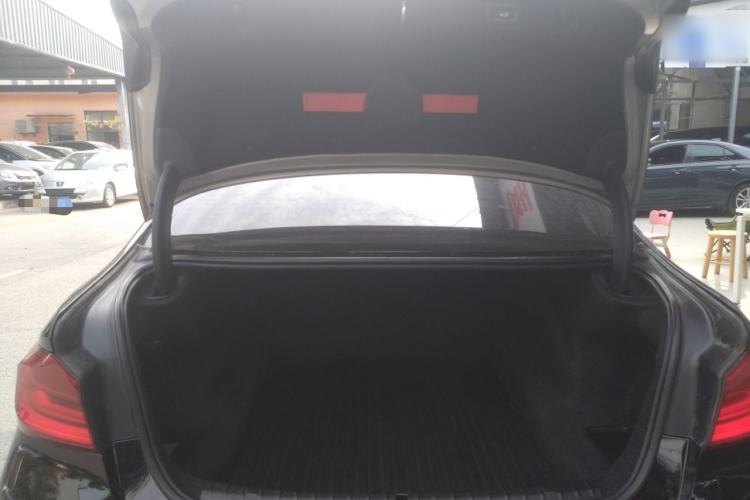 Used BMW 5 Series 2018 528Li Launch Special Edition Trunk