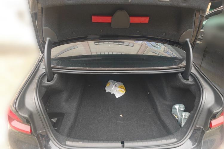 Used BMW 5 Series 2018 530i M Sport Package Trunk