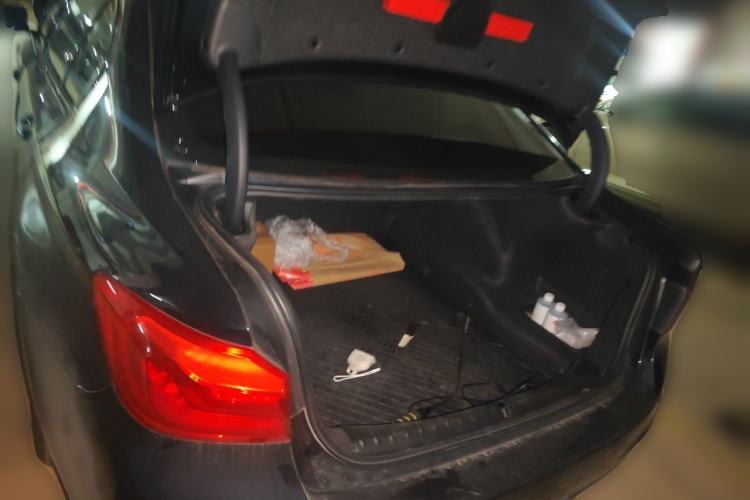 Used BMW 5 Series 2018 525Li M Sport Package Trunk