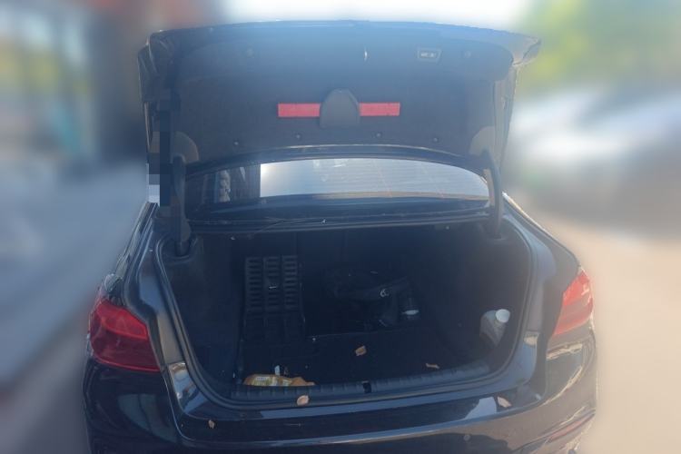 Used BMW 5 Series 2018 540i M Sport Package Trunk