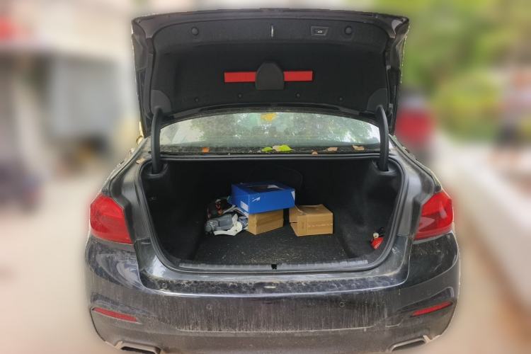 Used BMW 5 Series 2018 Facelifted 530Li xDrive M Sport Package Trunk