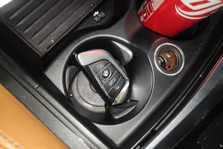 Used BMW 5 Series 2018 530Li Leading Model M Sport Package Vehicle Key