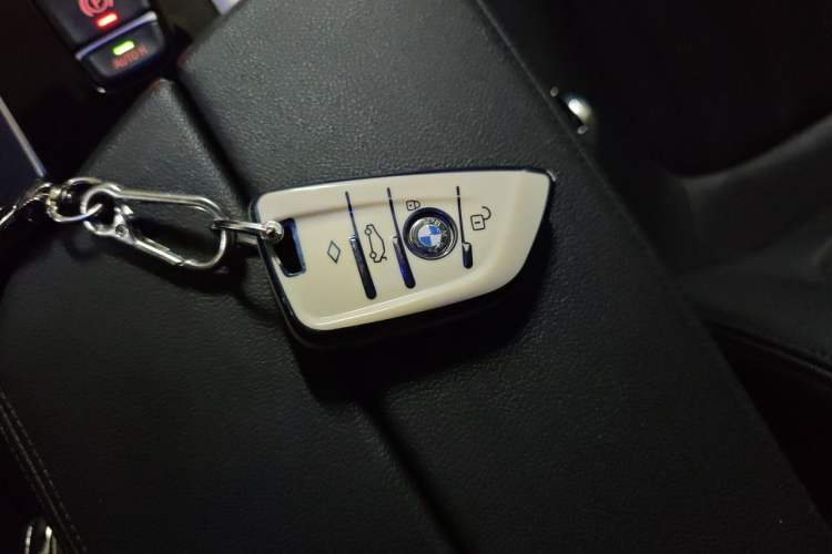 Used BMW 5 Series 2018 525Li M Sport Package Vehicle Key