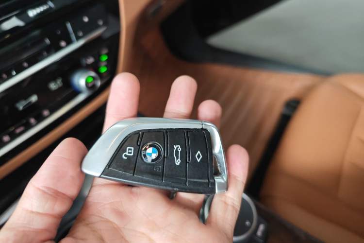 Used BMW 5 Series 2018 528Li Launch Special Edition Vehicle Key