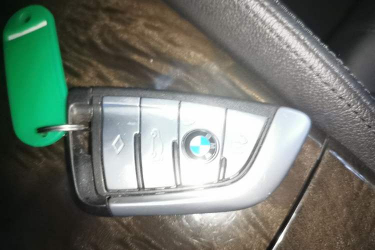 Used BMW 5 Series 2018 525Li M Sport Package Vehicle Key