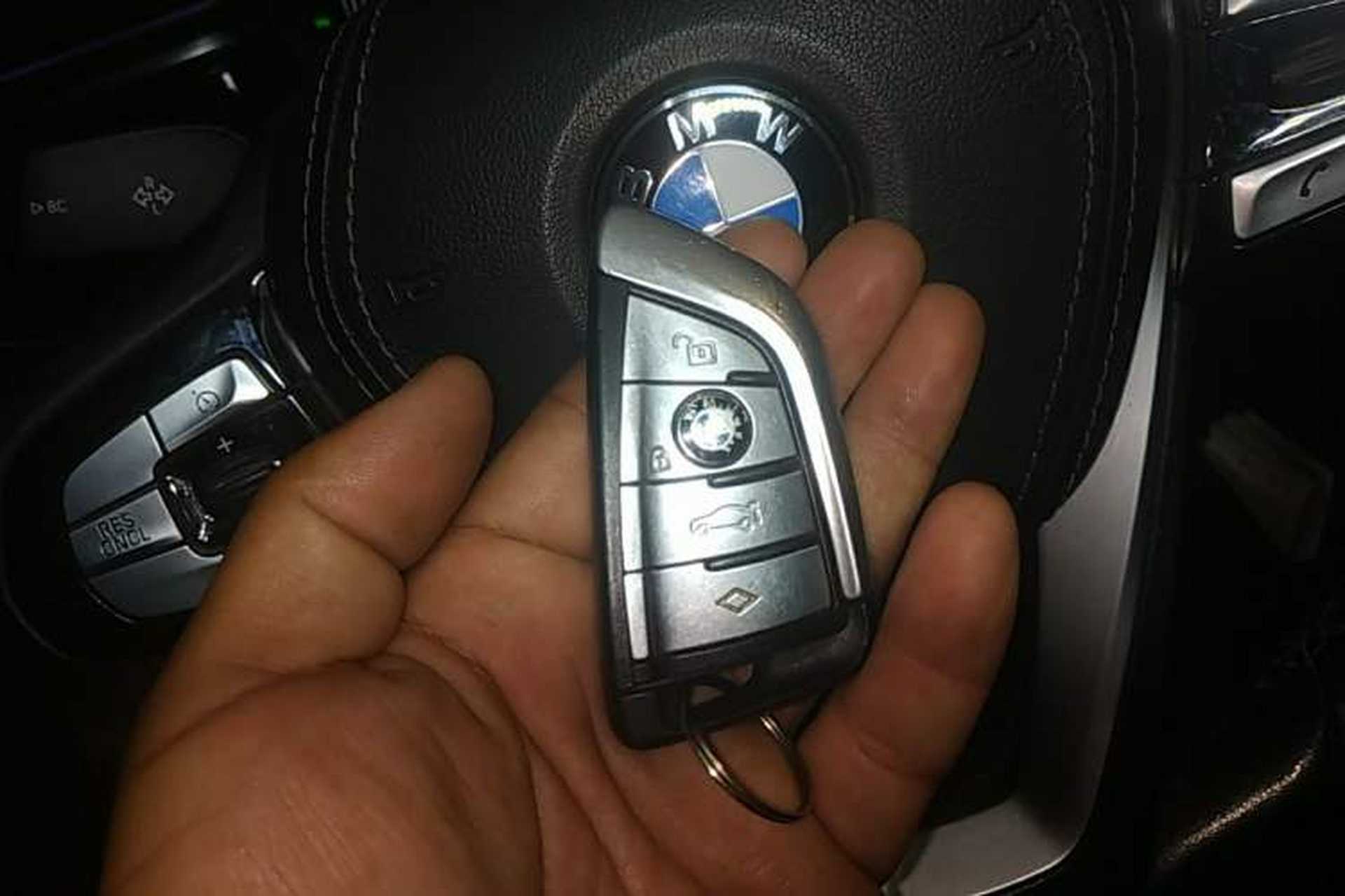 Used BMW 5 Series 2018 525Li Luxury Package Vehicle Key