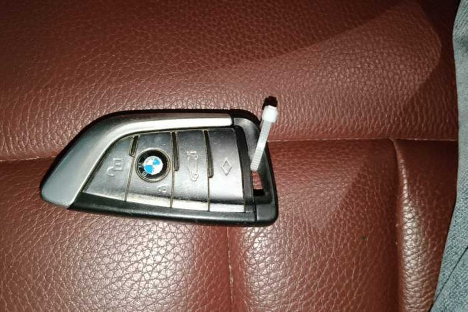 Used BMW 5 Series 2018 Restyled 530Li Leading Edition M Sport Package Vehicle Key