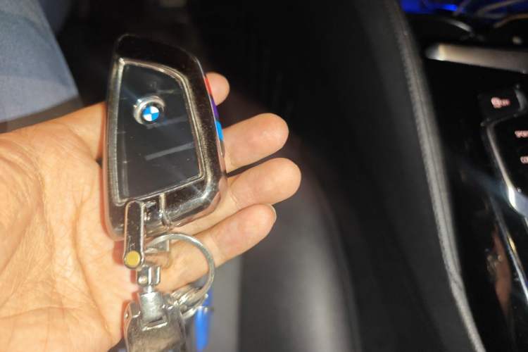 Used BMW 5 Series 2018 525Li M Sport Package Vehicle Key