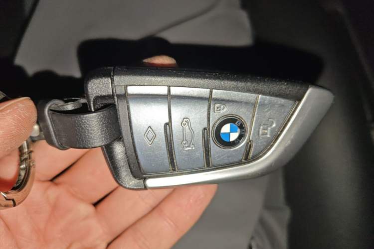 Used BMW 5 Series 2018 525Li Luxury Package Vehicle Key