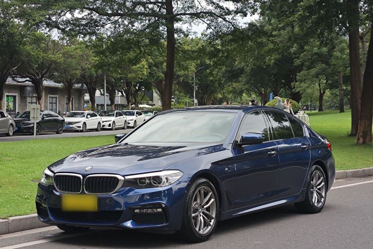 Used BMW 5 Series 2018 525i M Sport Package Guazi used car, China used car export, Used car for sale, Used  cars, Cheapest cars for sale