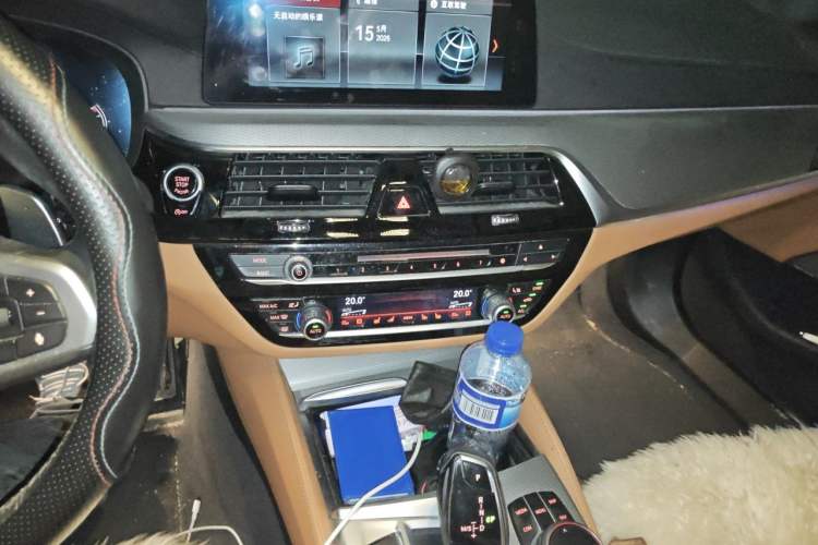 Used BMW 5 Series 2018 Restyled 530Li Luxury Edition M Sport Package Audio And AC Panel