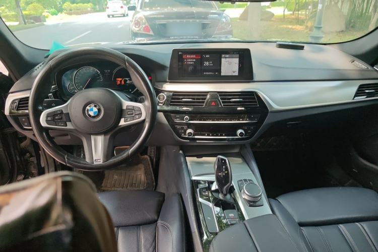 Used BMW 5 Series 2018 525Li M Sport Package Center Console