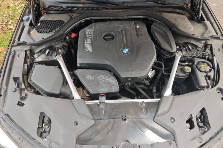 Used BMW 5 Series 2018 525Li M Sport Package Engine Bay