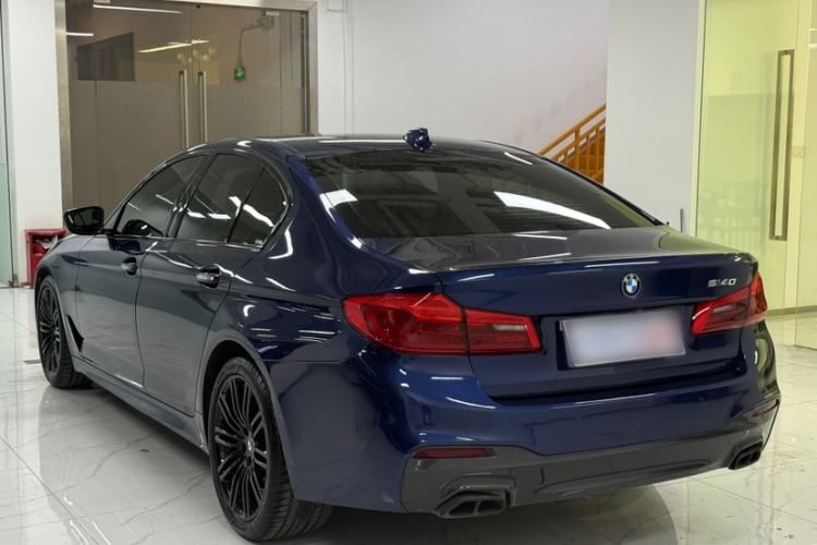 Used BMW 5 Series 2018 540i M Sport Package Exterior 4