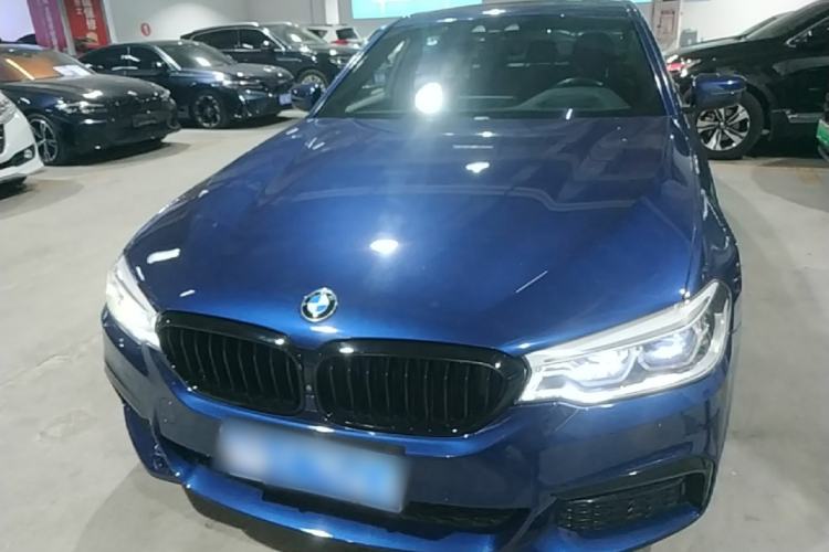 Used BMW 5 Series 2018 540i M Sport Package Front