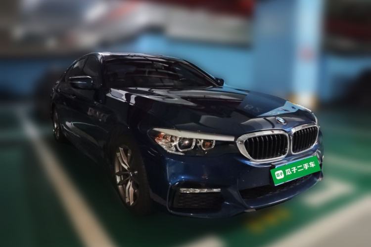 Used BMW 5 Series 2018 525i M Sport Package Front Right 45 Deg