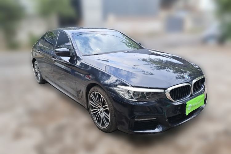 Used BMW 5 Series 2018 Restyled 530Li Leading Edition M Sport Package Front Right 45 Deg