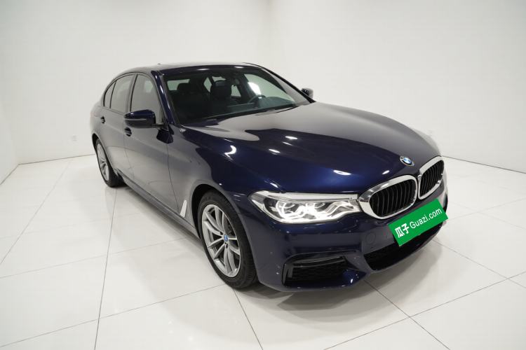 Used BMW 5 Series 2018 525Li M Sport Package Front Right 45 Deg