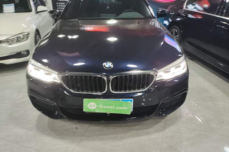 Used BMW 5 Series 2018 525Li M Sport Package Front