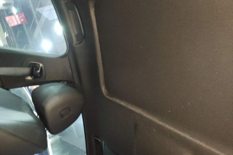Used BMW 5 Series 2018 525Li M Sport Package Headliner