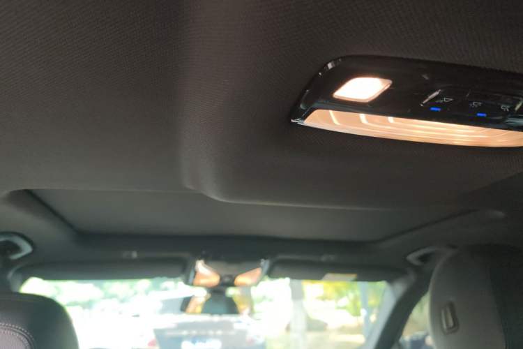 Used BMW 5 Series 2018 525Li M Sport Package Headliner