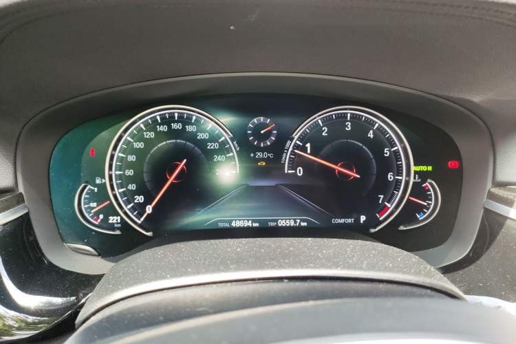Used BMW 5 Series 2018 525Li M Sport Package Instrument Cluster
