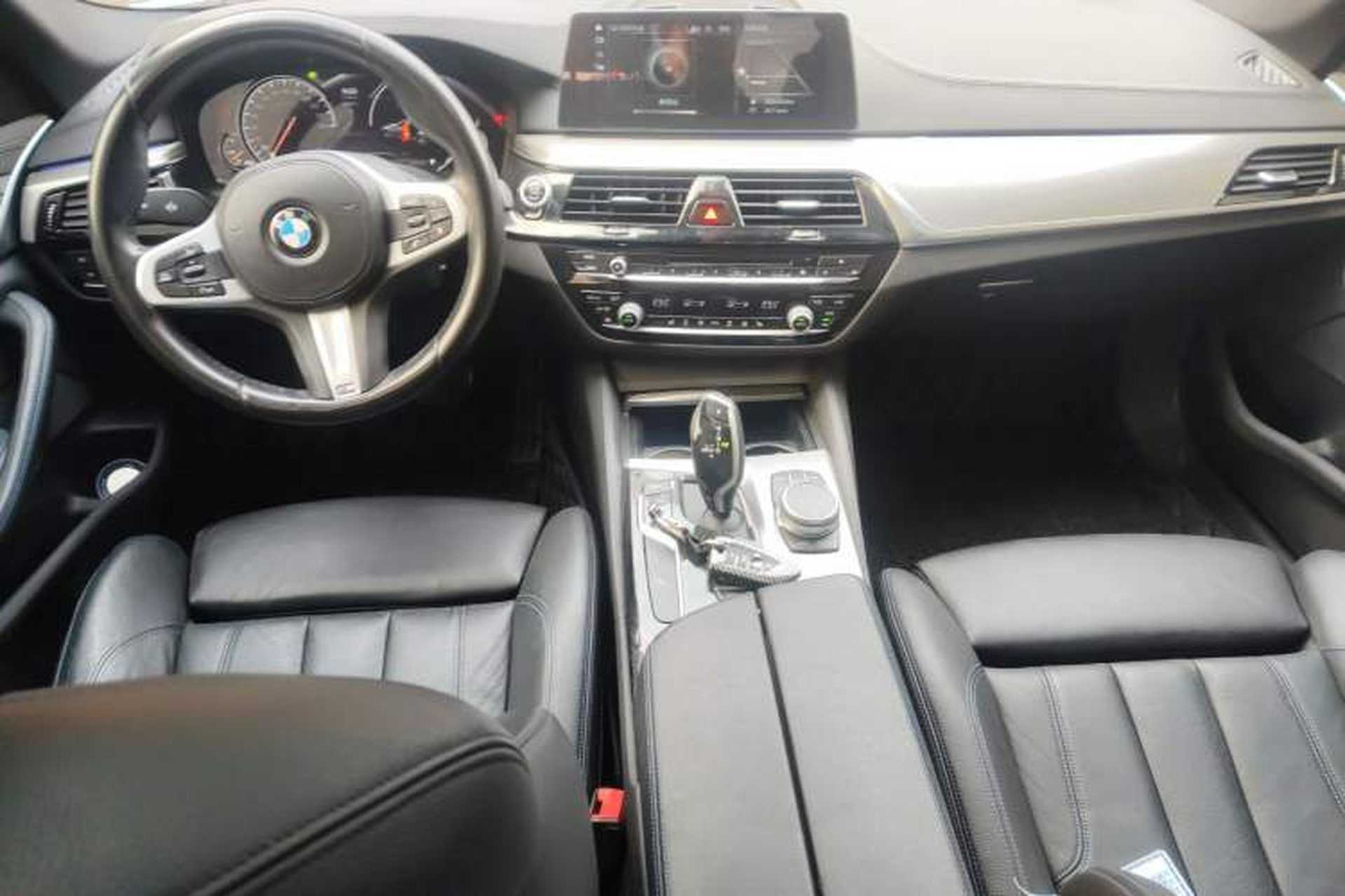 Used BMW 5 Series 2018 525i M Sport Package Interior 2