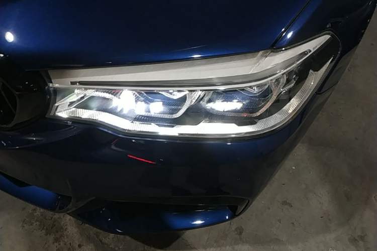 Used BMW 5 Series 2018 540i M Sport Package Left Front Headlight