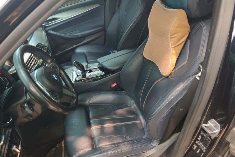 Used BMW 5 Series 2018 525Li M Sport Package Left Front Seat