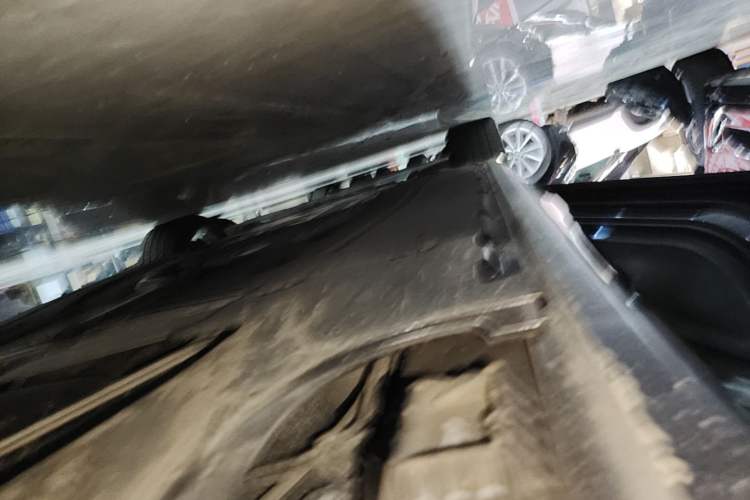 Used BMW 5 Series 2018 525Li M Sport Package Left Side Sill