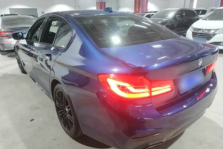 Used BMW 5 Series 2018 540i M Sport Package Rear Left 45 Deg